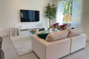 807 SE 14th St, Fort Lauderdale, FL 33316 - Photo 3