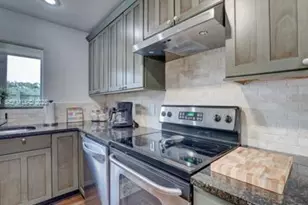 112 NE 10th Ave, Pompano Beach, FL 33060 - Photo 35
