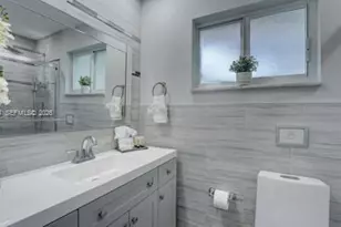 112 NE 10th Ave, Pompano Beach, FL 33060 - Photo 33