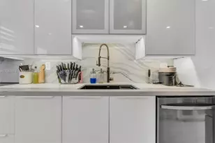 18071 Biscayne Blvd, Aventura, FL 33160 - Photo 17