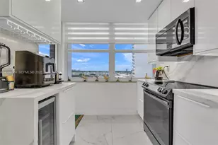 18071 Biscayne Blvd, Aventura, FL 33160 - Photo 13