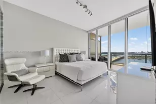 1100 Biscayne Blvd, Miami, FL 33132 - Photo 7