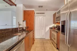 7355 SW 89th St, Miami, FL 33156 - Photo 15