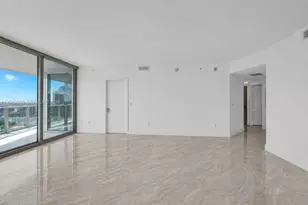 488 NE 18th St, Miami, FL 33132 - Photo 11