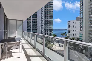 1300 Brickell Bay Dr, Miami, FL 33131 - Photo 19