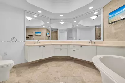 333 Las Olas Way #1602, Fort Lauderdale, FL 33301 - Photo 29