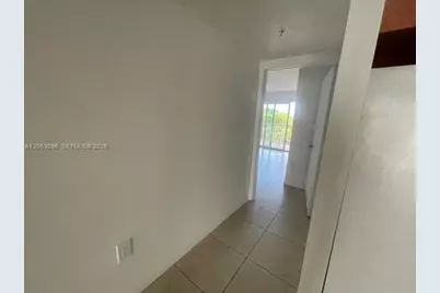 6315 SW 8th St #401, Miami, FL 33144 - Photo 5