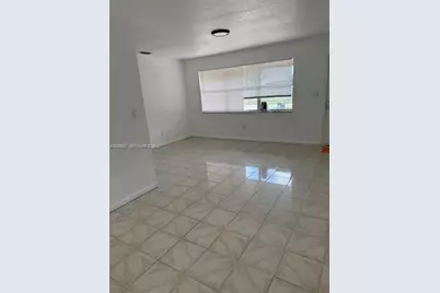 27902 SW 129th Ct, Homestead, FL 33032 - Photo 9