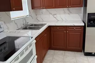 27902 SW 129th Ct, Homestead, FL 33032 - Photo 3