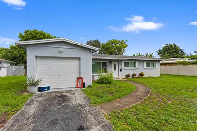 4857 NW 8th Ct, Plantation, FL 33317 - Photo 3
