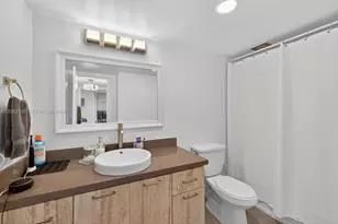 2851 NE 183rd St, Aventura, FL 33160 - Photo 13