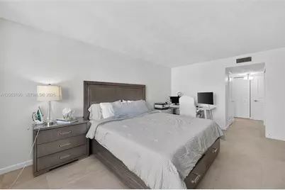 2851 NE 183rd St #605E, Aventura, FL 33160 - Photo 11