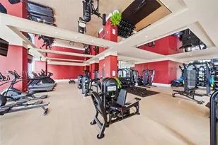 11 NE 6th St, Miami, FL 33132 - Photo 29