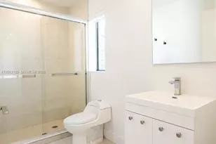 1971 Bay Dr, Miami Beach, FL 33141 - Photo 5