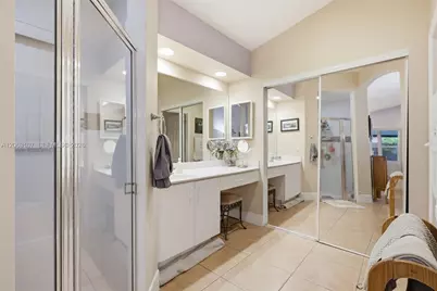 2065 SE 14th St, Homestead, FL 33035 - Photo 17