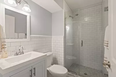 685 Harbor Ln, Key Biscayne, FL 33149 - Photo 39