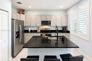 4922 NW 48th Terrace, Tamarac, FL 33319 - Photo 5