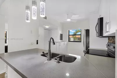 7142 Golf Colony Ct #206, Lake Worth, FL 33467 - Photo 19