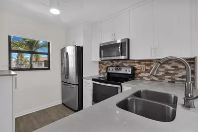 7142 Golf Colony Ct #206, Lake Worth, FL 33467 - Photo 7