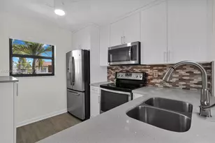 7142 Golf Colony Ct, Lake Worth, FL 33467 - Photo 7