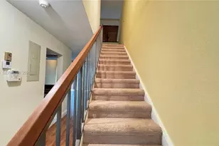 1151 Windward Dr, Pembroke Pines, FL 33026 - Photo 9