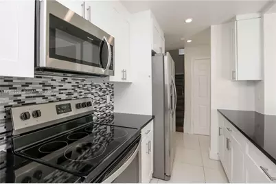 26181 SW 135th Ct, Homestead, FL 33032 - Photo 13