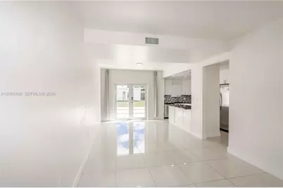 26181 SW 135th Ct, Homestead, FL 33032 - Photo 5