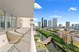 250 174th St, Sunny Isles Beach, FL 33160 - Photo 21