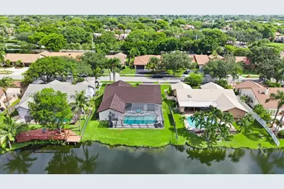 9272 NW 18th St, Plantation, FL 33322 - Photo 45