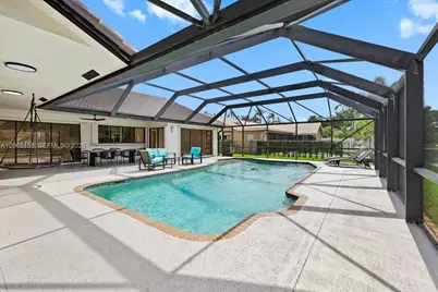 9272 NW 18th St, Plantation, FL 33322 - Photo 41