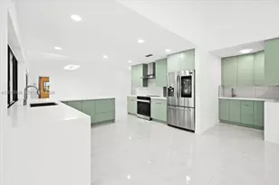 9272 NW 18th St, Plantation, FL 33322 - Photo 15