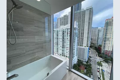 1300 Brickell Bay Dr #2010, Miami, FL 33131 - Photo 17