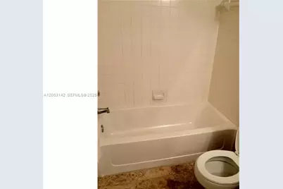 3350 N Pinewalk Dr N #1428, Margate, FL 33063 - Photo 11