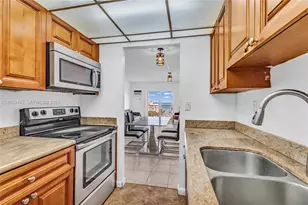 200 S Birch Rd, Fort Lauderdale, FL 33316 - Photo 9
