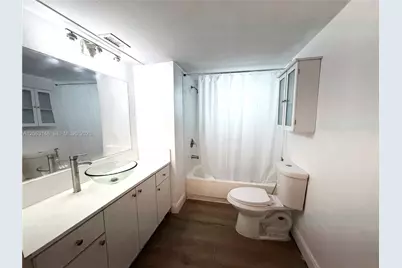 1770 NE 191st St #204-1, Miami, FL 33179 - Photo 9