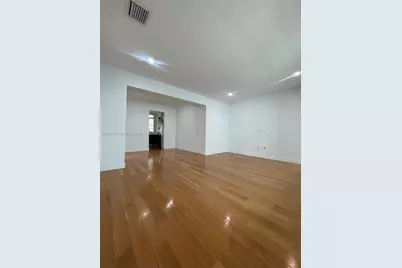2021 Meridian Ave #12, Miami Beach, FL 33139 - Photo 3