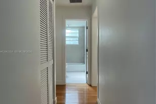 2021 Meridian Ave, Miami Beach, FL 33139 - Photo 13