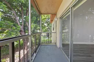 13980 NE 2nd Ct, Miami, FL 33161 - Photo 19
