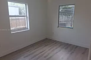 250 NW 191st St, Miami Gardens, FL 33169 - Photo 9