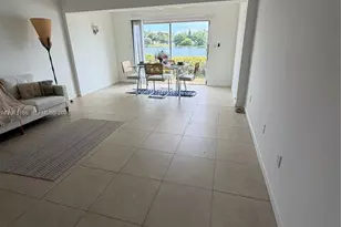 873 NE 195th St, Miami, FL 33179 - Photo 13