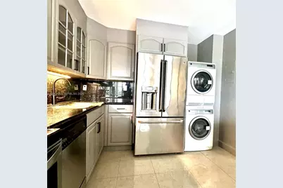 1901 Brickell Ave #B512, Miami, FL 33129 - Photo 15
