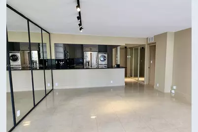 1901 Brickell Ave #B512, Miami, FL 33129 - Photo 7