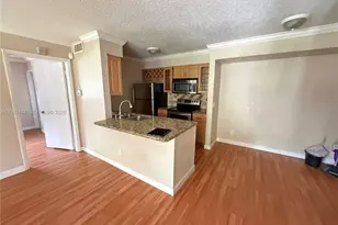 721 NW 104th Ave, Pembroke Pines, FL 33026 - Photo 3
