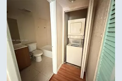 721 NW 104th Ave #101, Pembroke Pines, FL 33026 - Photo 9