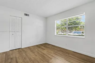 414 SE 10th St #103, Dania Beach, FL 33004 - Photo 19