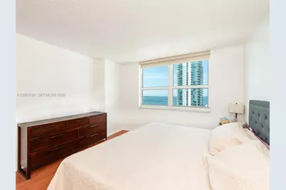 1155 Brickell Bay Dr #3403, Miami, FL 33131 - Photo 15