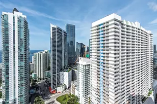 1155 Brickell Bay Dr, Miami, FL 33131 - Photo 5