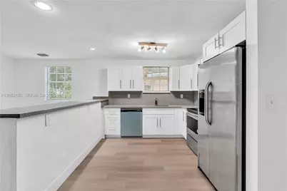 140 NW 70th St #140, Miami, FL 33150 - Photo 25