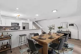 140 NW 70th St, Miami, FL 33150 - Photo 27
