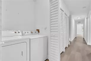140 NW 70th St, Miami, FL 33150 - Photo 51
